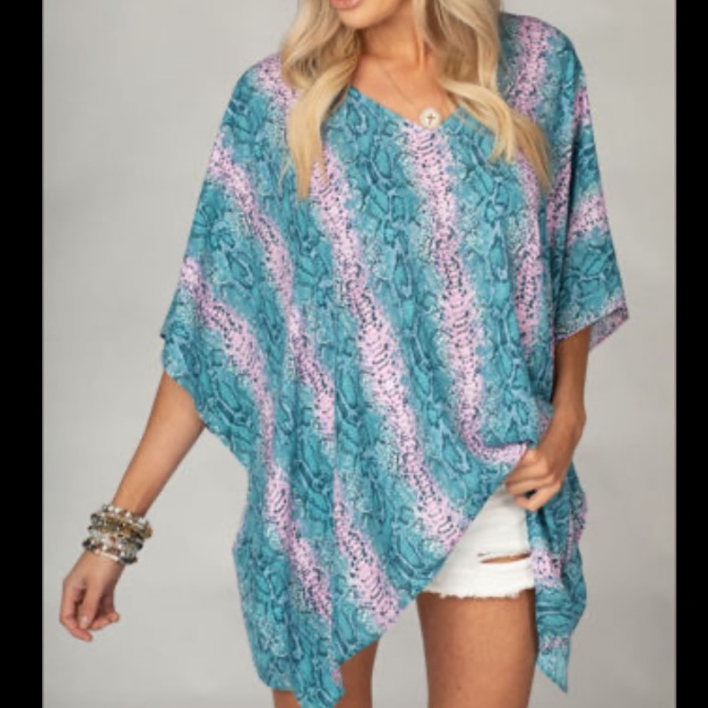 NWT Buddy Love North Tunic in Clover